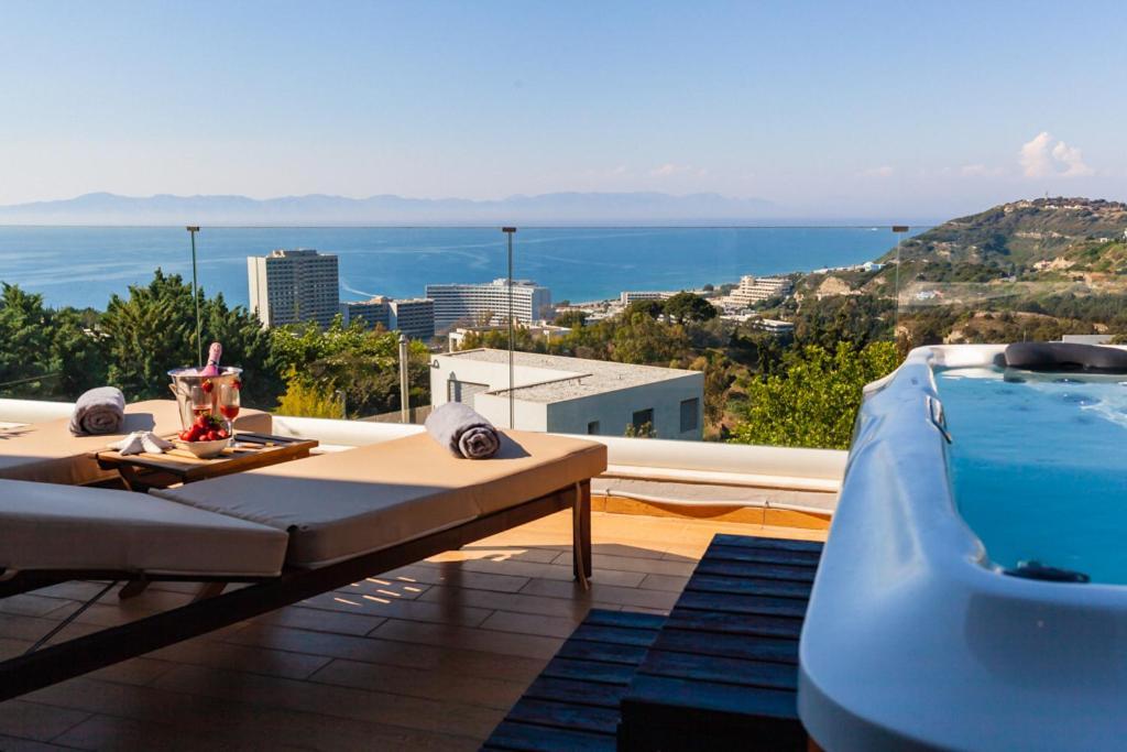 Flyviewflatsgold Privatehottub With Seaview Daire Ixia  Dış mekan fotoğraf