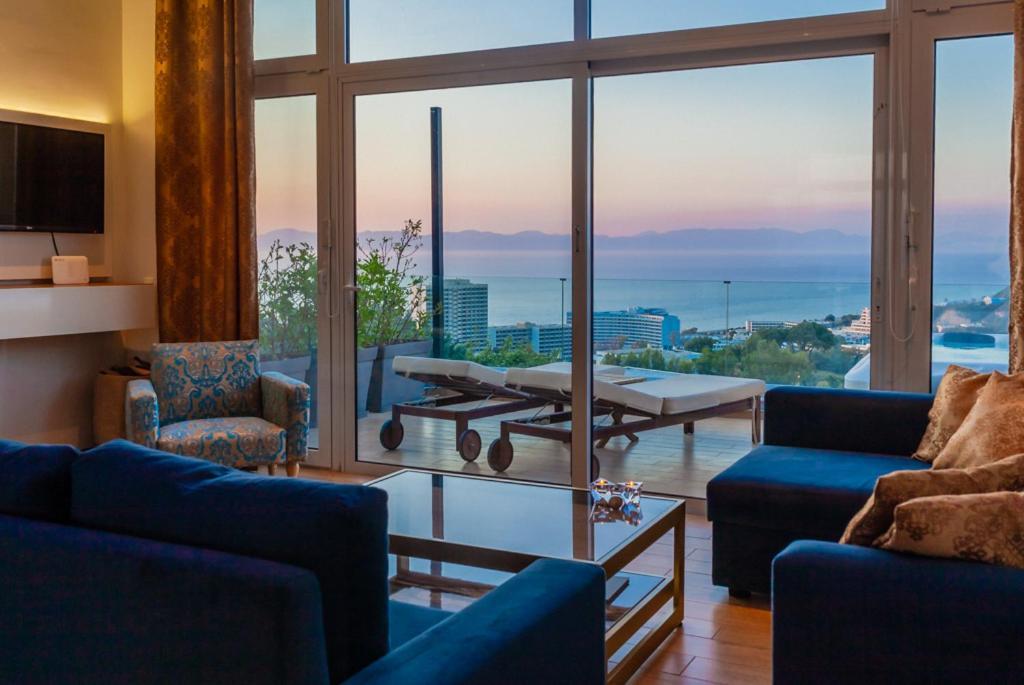 Flyviewflatsgold Privatehottub With Seaview Daire Ixia  Dış mekan fotoğraf